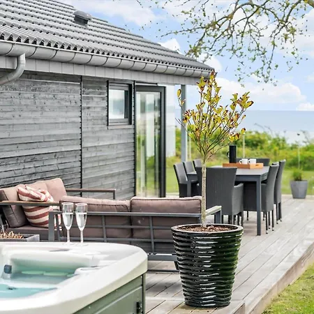 Dom wakacyjny 40342-juelsminde-niels-rasmussens-vej-125 *