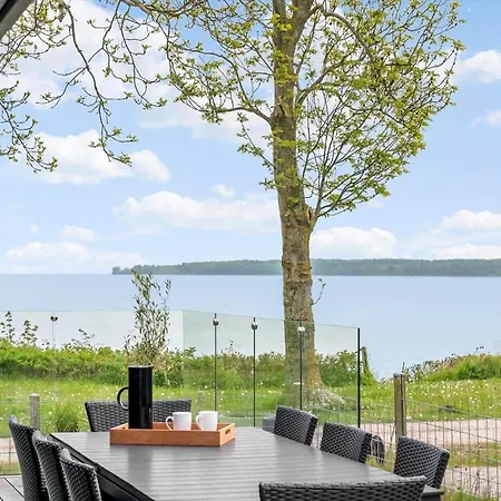 Dom wakacyjny 40342-juelsminde-niels-rasmussens-vej-125 *