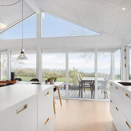 Dom wakacyjny 40342-juelsminde-niels-rasmussens-vej-125 *